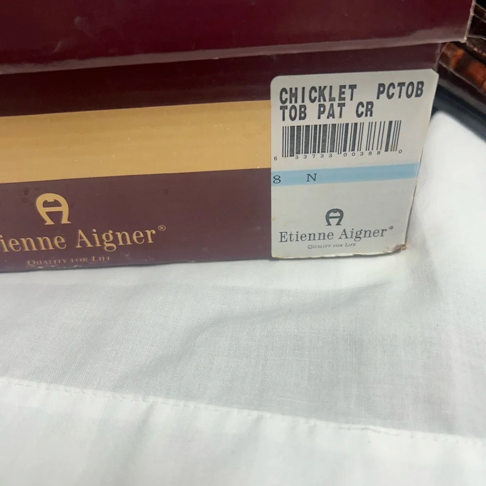 Etienne Aigner Chicklet Tobacco Brown Patent Crocodile Loafers Sz 8 Narrow - Picture 3 of 9